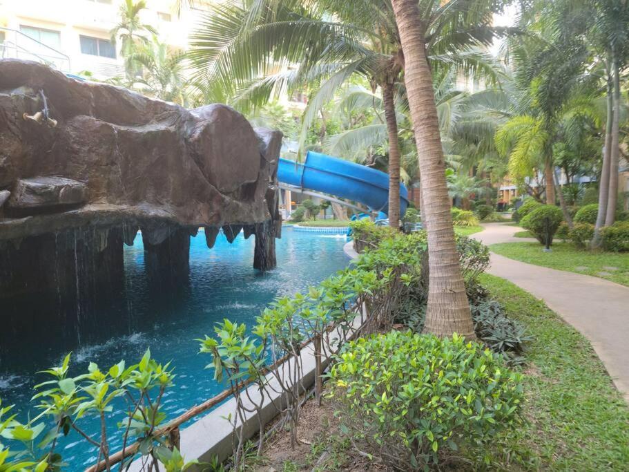 Laguna Beach Resort 2-Have Tub Loft Room جومتين بيتش المظهر الخارجي الصورة